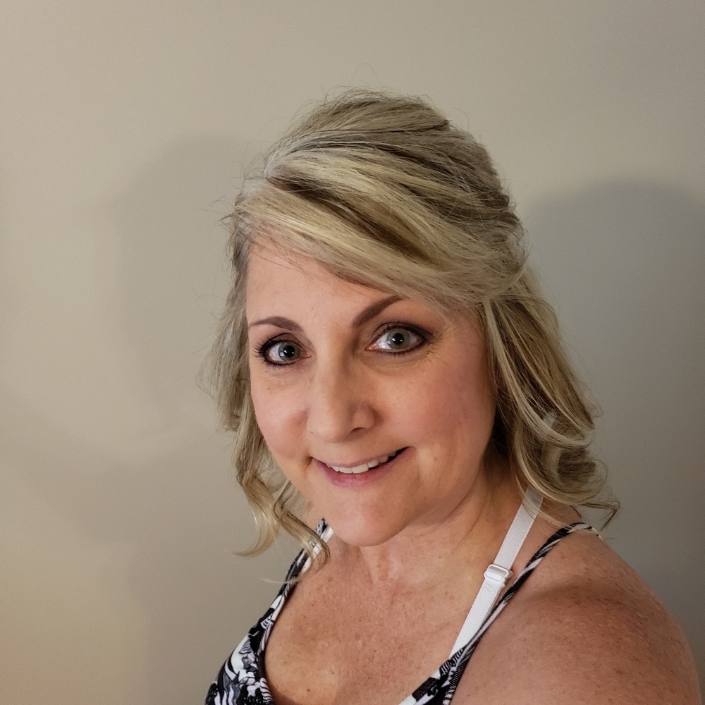 Meet your Posher, Christy